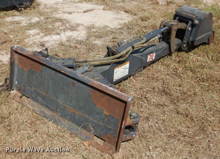 image for item KQ9718 Bobcat Bobtach skid steer backhoe