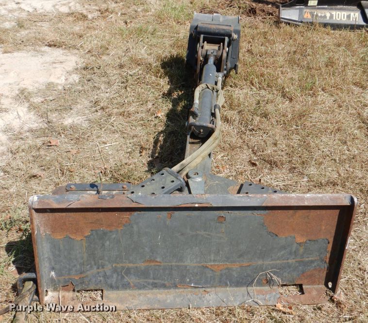 image for item KQ9718 Bobcat Bobtach skid steer backhoe
