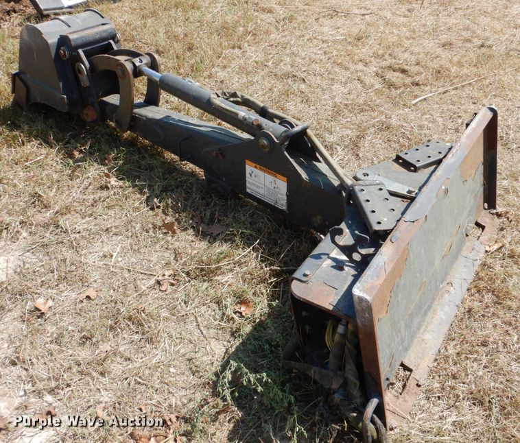 image for item KQ9718 Bobcat Bobtach skid steer backhoe