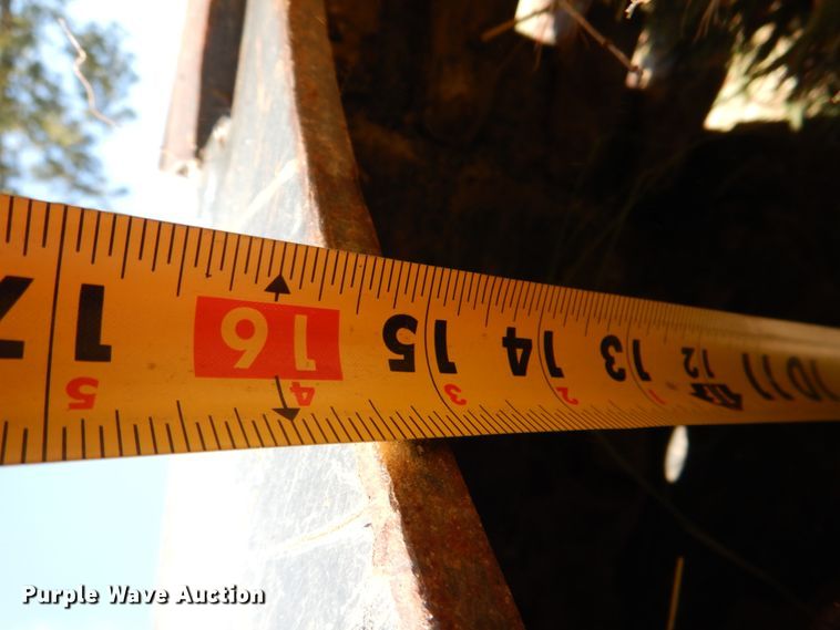 image for item KQ9718 Bobcat Bobtach skid steer backhoe