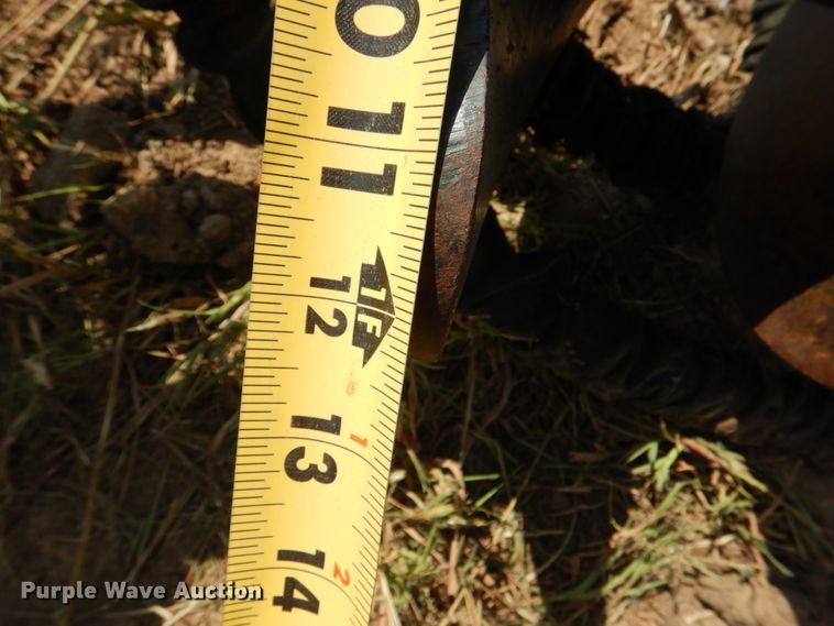 image for item KQ9719 Caterpillar A19B skid steer auger