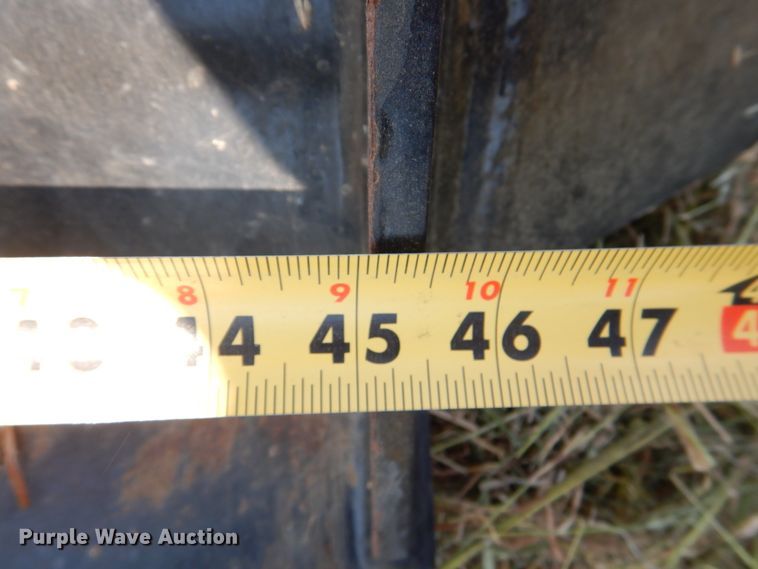 image for item KQ9720 2017 Caterpillar BRX418 75"W skid steer rotary mower