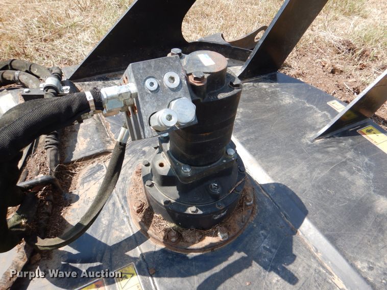 image for item KQ9720 2017 Caterpillar BRX418 75"W skid steer rotary mower