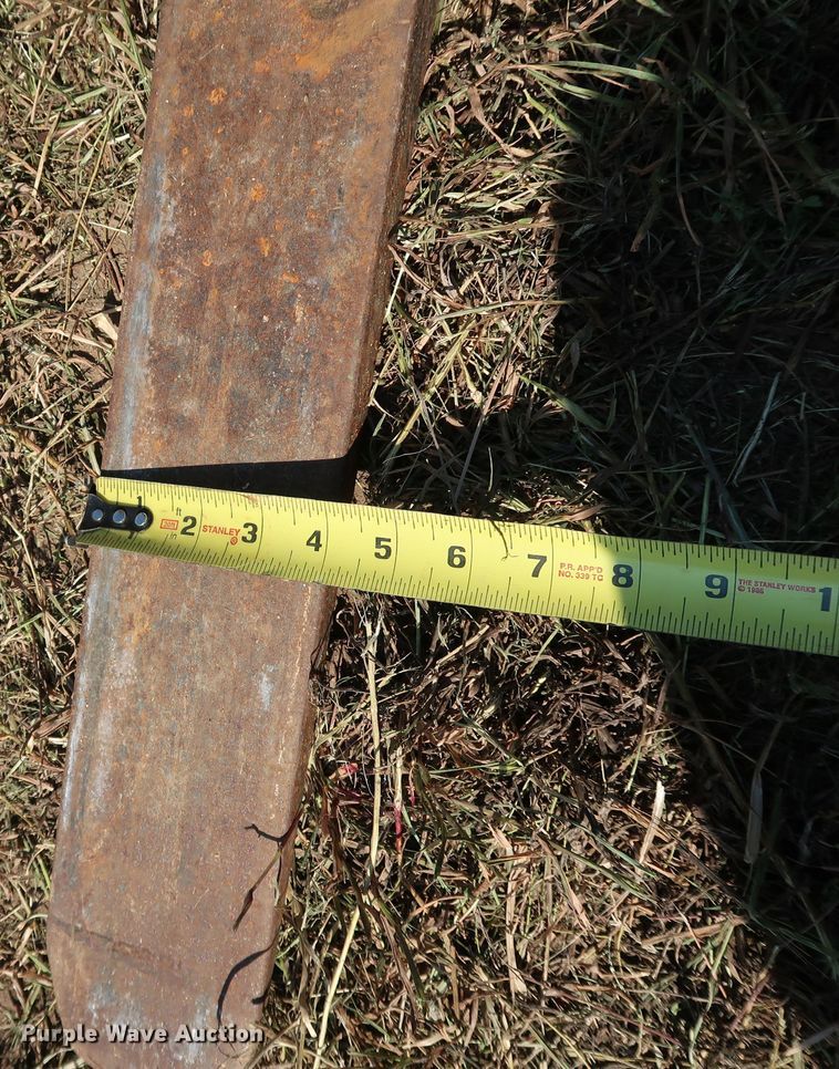 image for item KQ9721 Caterpillar 1491411 42"L skid steer forks