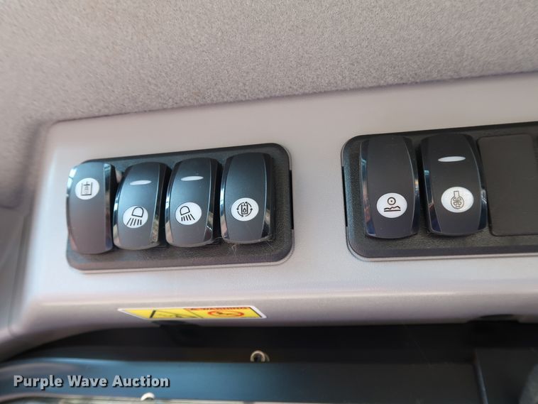 image for item KQ9722 2017 Caterpillar 299D2 XHP  skid steer loader