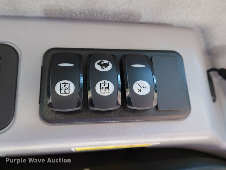 image for item KQ9722 2017 Caterpillar 299D2 XHP  skid steer loader