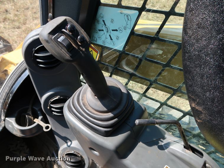 image for item KQ9722 2017 Caterpillar 299D2 XHP  skid steer loader