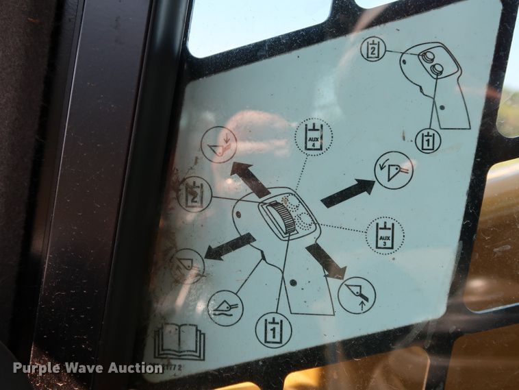 image for item KQ9722 2017 Caterpillar 299D2 XHP  skid steer loader