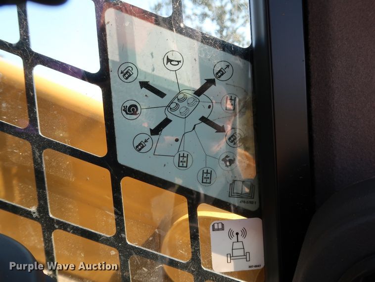 image for item KQ9722 2017 Caterpillar 299D2 XHP  skid steer loader