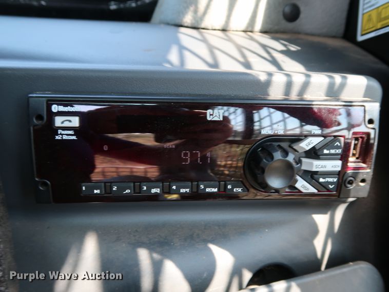 image for item KQ9722 2017 Caterpillar 299D2 XHP  skid steer loader