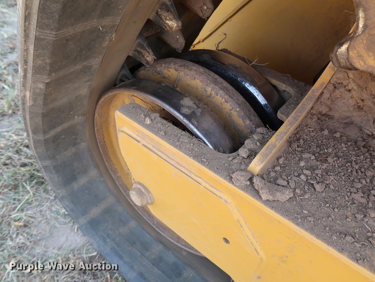 image for item KQ9722 2017 Caterpillar 299D2 XHP  skid steer loader