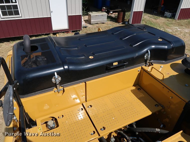 image for item KQ9723 2017 Caterpillar 320F L  excavator