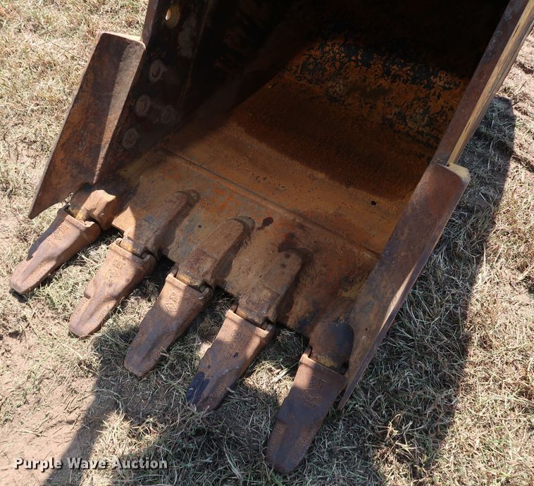 image for item KQ9723 2017 Caterpillar 320F L  excavator