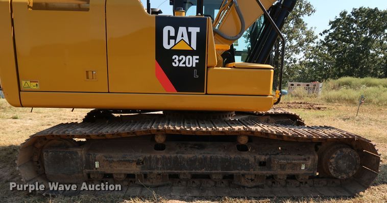 image for item KQ9723 2017 Caterpillar 320F L  excavator