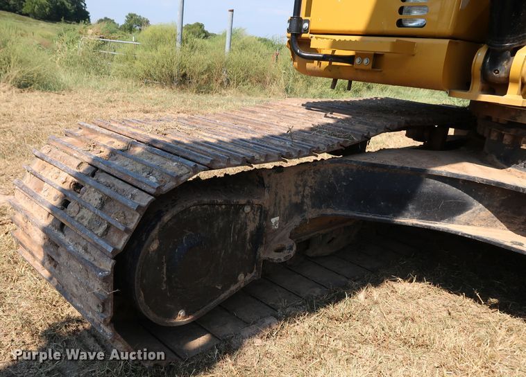 image for item KQ9723 2017 Caterpillar 320F L  excavator