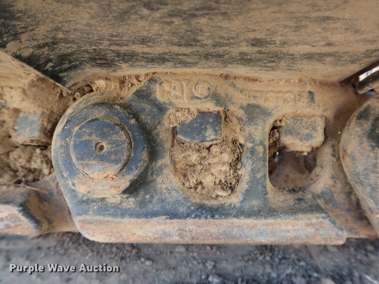 image for item KQ9723 2017 Caterpillar 320F L  excavator