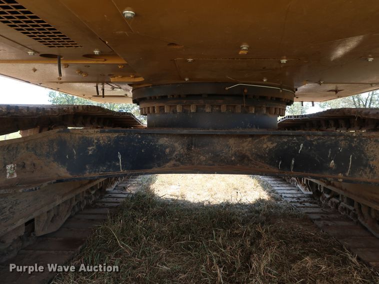 image for item KQ9723 2017 Caterpillar 320F L  excavator