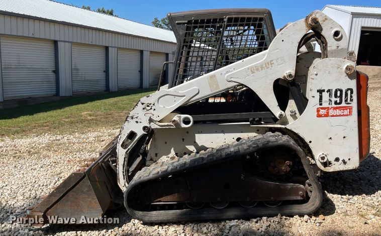 image for item KU9127 2010 Bobcat T190  tracked skid steer loader