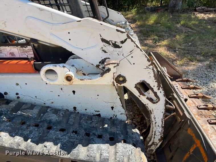 image for item KU9127 2010 Bobcat T190  tracked skid steer loader