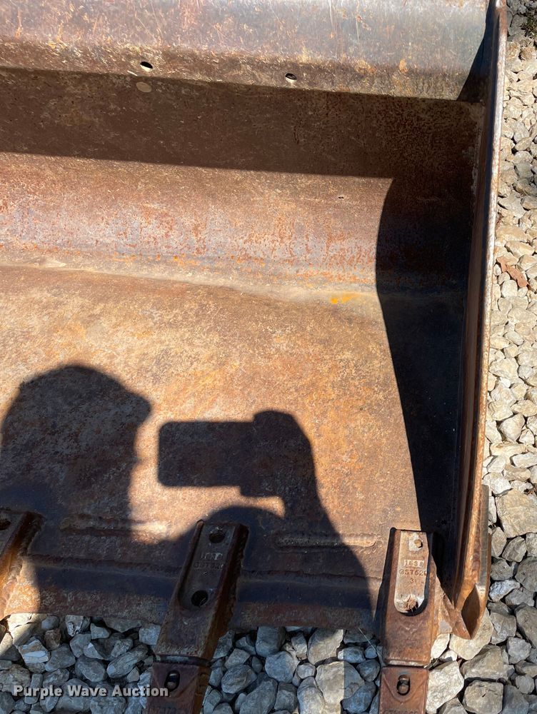 image for item KU9127 2010 Bobcat T190  tracked skid steer loader