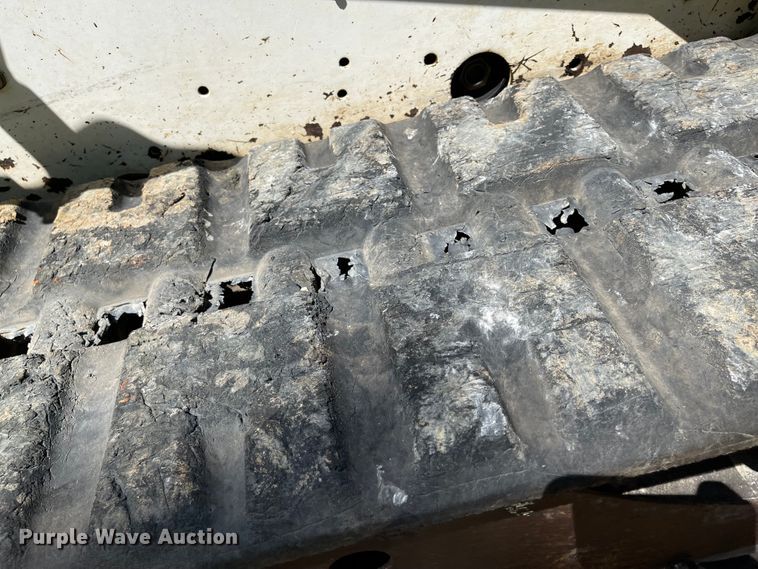 image for item KU9127 2010 Bobcat T190  tracked skid steer loader