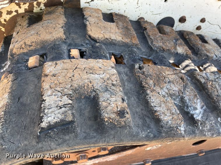 image for item KU9127 2010 Bobcat T190  tracked skid steer loader