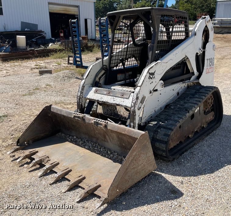 image for item KU9128 2006 Bobcat T190  tracked skid steer loader