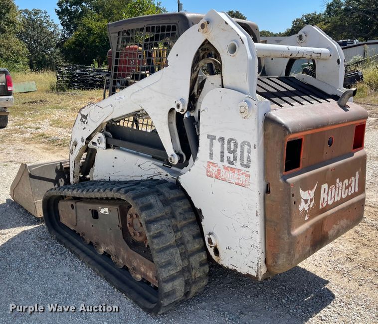 image for item KU9128 2006 Bobcat T190  tracked skid steer loader