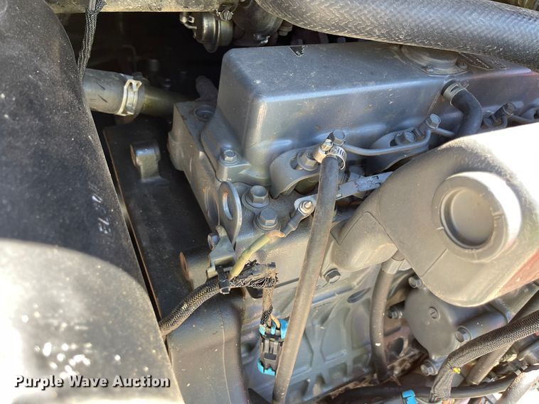 image for item KU9128 2006 Bobcat T190  tracked skid steer loader