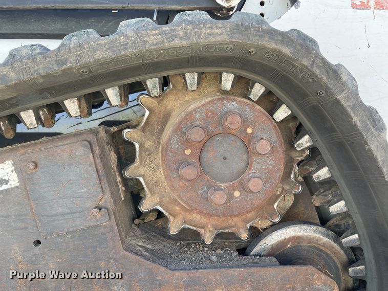 image for item KU9128 2006 Bobcat T190  tracked skid steer loader