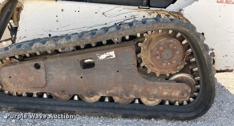 image for item KU9128 2006 Bobcat T190  tracked skid steer loader
