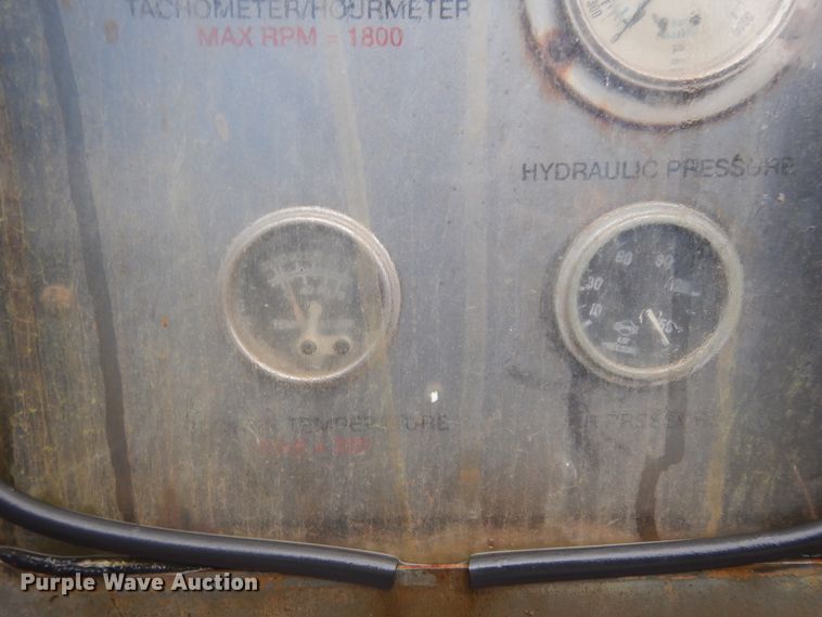 image for item KU9142 1996 Ford L9000  vacuum truck