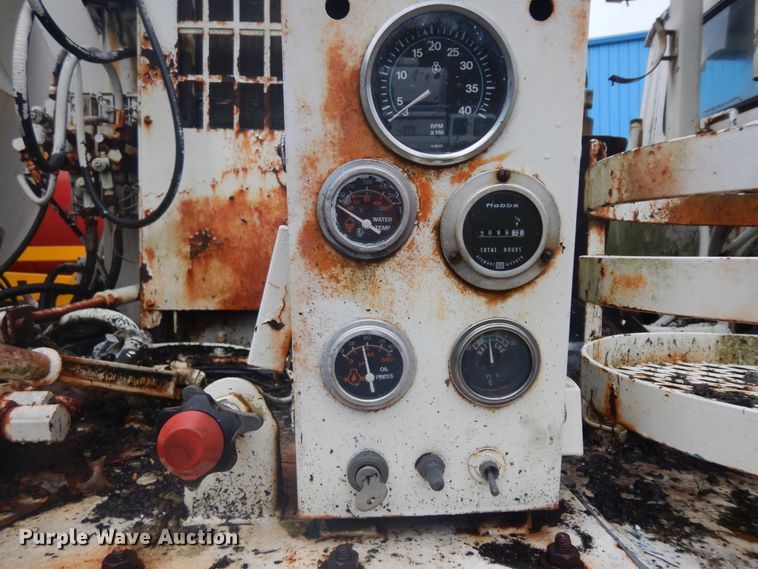 image for item KU9143 1987 Ford L8000  sewer jetter truck