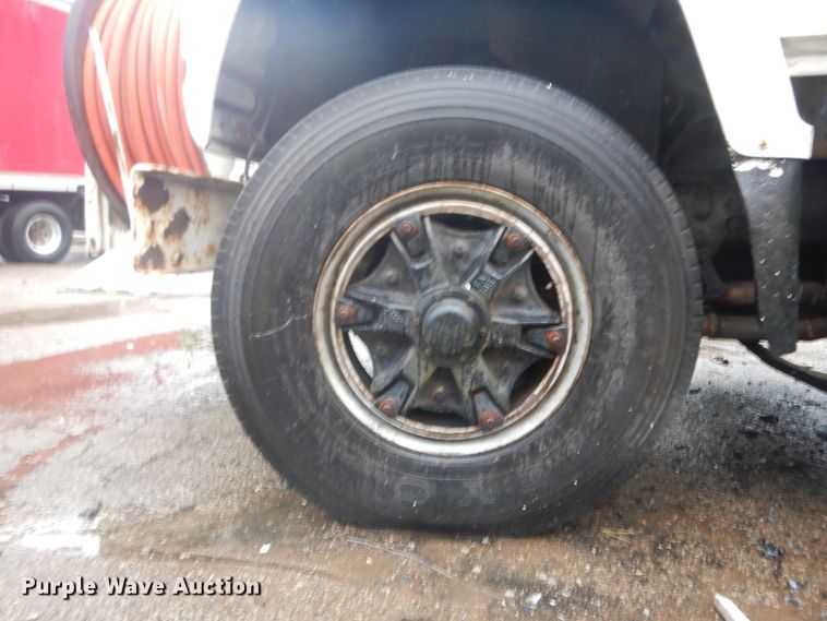 image for item KU9143 1987 Ford L8000  sewer jetter truck