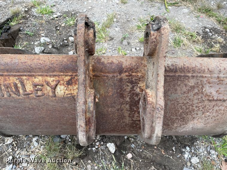 image for item KU9146 (3) excavator buckets