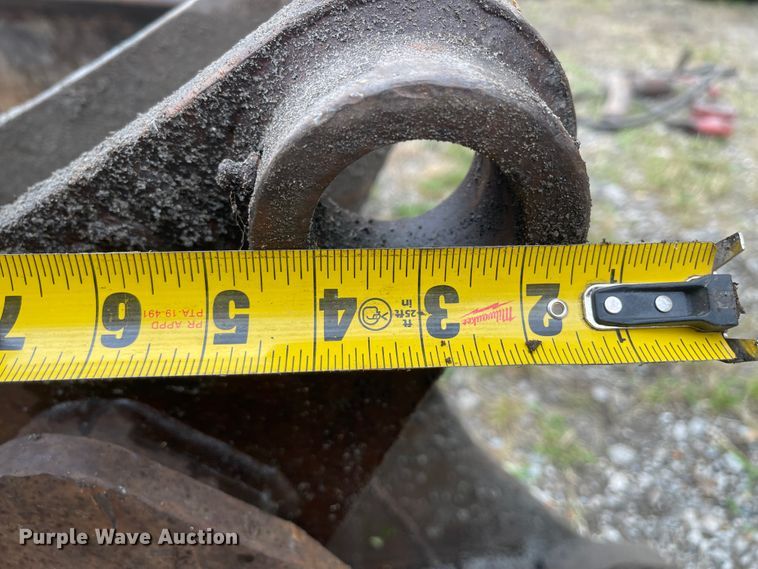 image for item KU9146 (3) excavator buckets