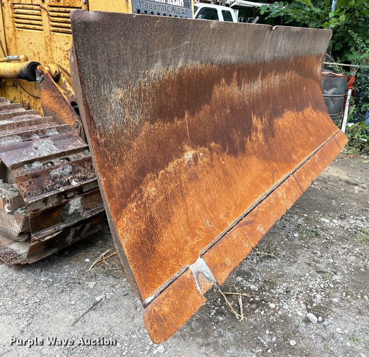 image for item KU9149 1995 Caterpillar D4C Series 3  dozer