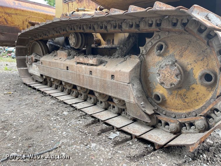 image for item KU9149 1995 Caterpillar D4C Series 3  dozer