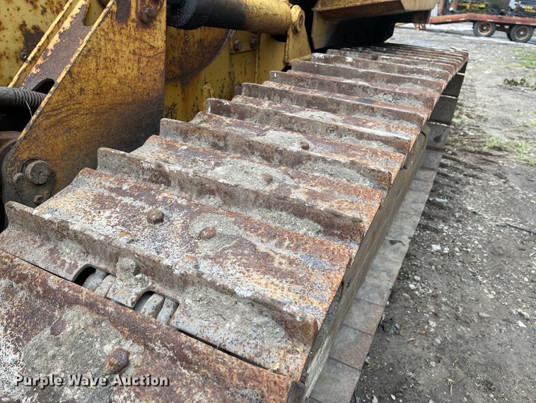 image for item KU9149 1995 Caterpillar D4C Series 3  dozer