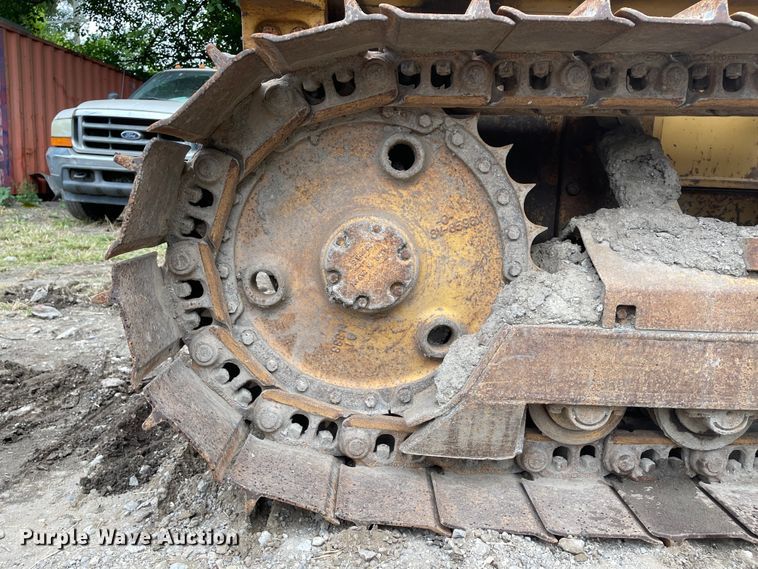 image for item KU9149 1995 Caterpillar D4C Series 3  dozer