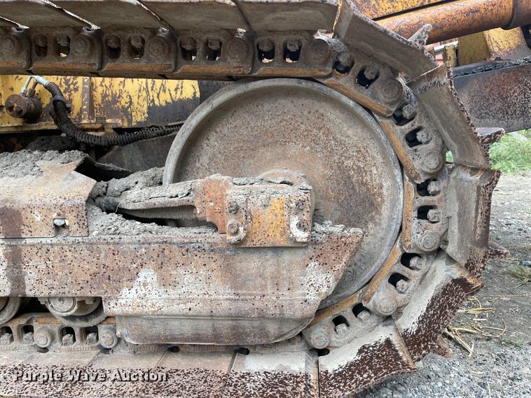 image for item KU9149 1995 Caterpillar D4C Series 3  dozer