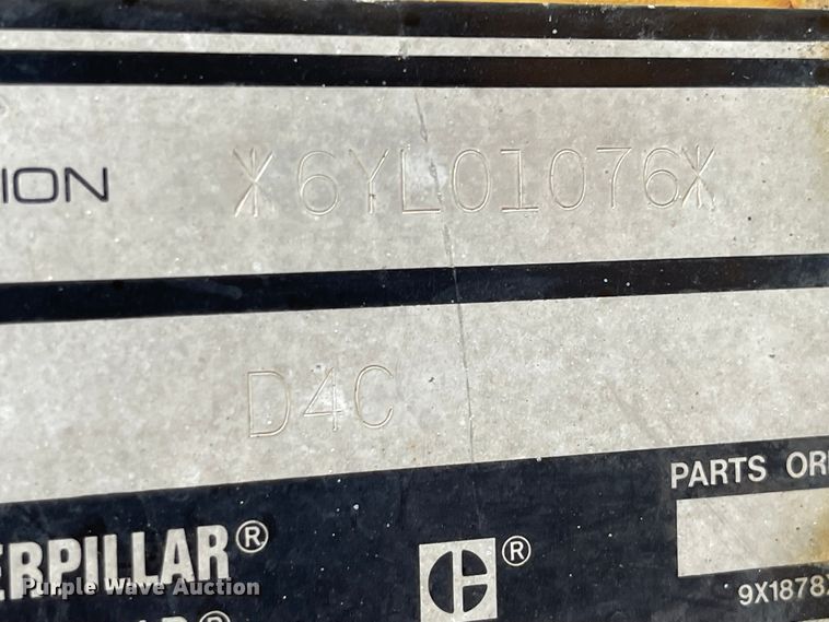 image for item KU9149 1995 Caterpillar D4C Series 3  dozer