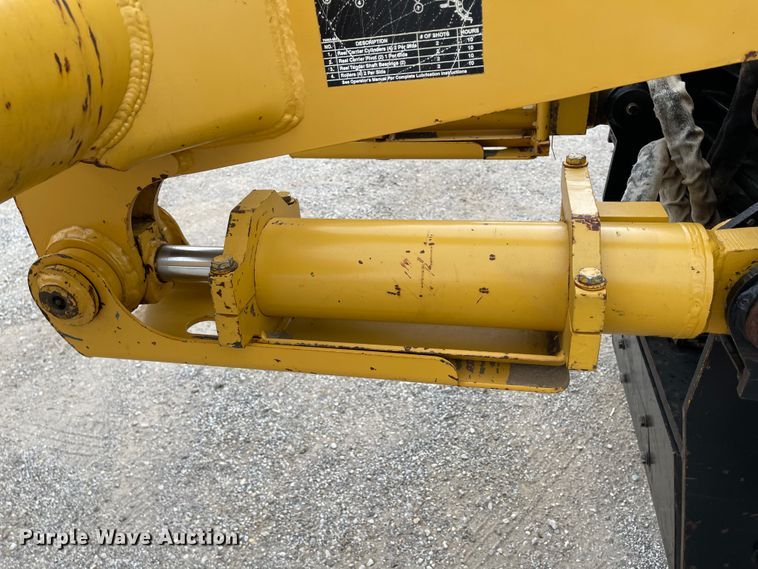 image for item KU9210 1999 Vermeer P125  cable plow