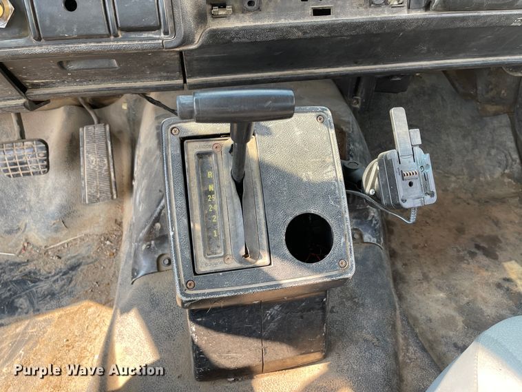 image for item KU9253 1991 Chevrolet Kodiak  crane truck