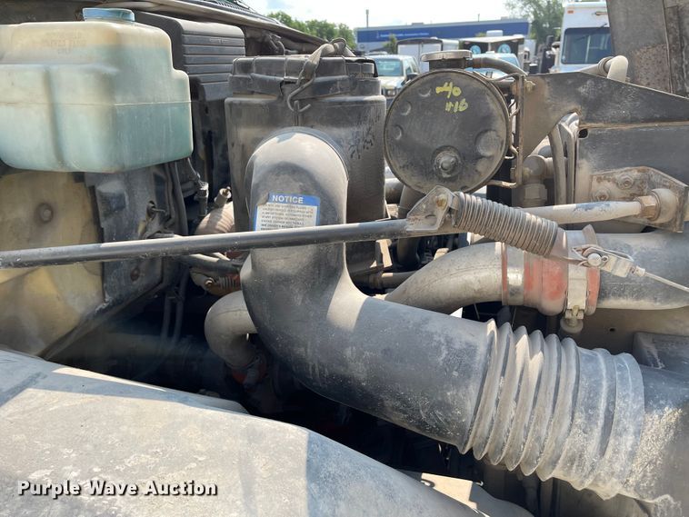 image for item KU9253 1991 Chevrolet Kodiak  crane truck