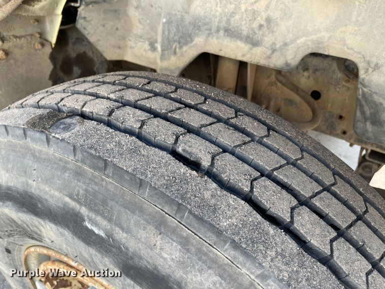 image for item KU9253 1991 Chevrolet Kodiak  crane truck