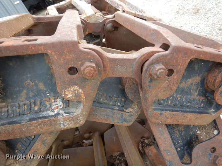 image for item KX9305 Grouser  over the tire tracks