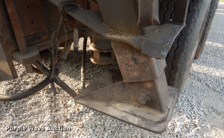 image for item KX9308 1990 Peterbilt 378  crane truck