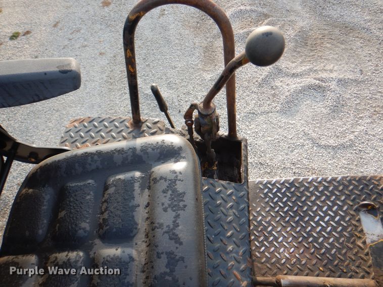 image for item KX9308 1990 Peterbilt 378  crane truck