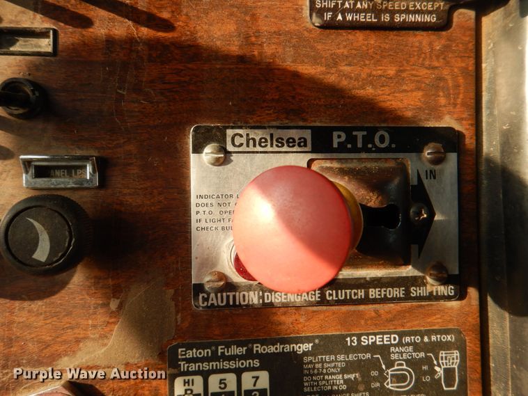 image for item KX9308 1990 Peterbilt 378  crane truck